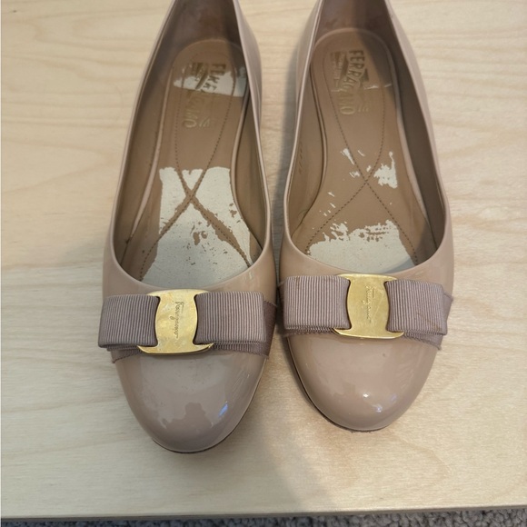 Ferragamo ballerina flats- size 9 - Picture 2 of 6